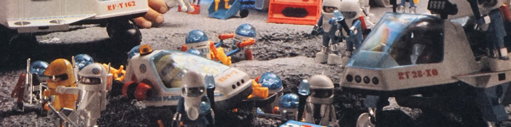 Featured image of post 80s >beep boop<: Playmospace bots